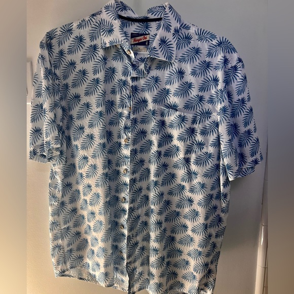 Johnnie-O Hangin Out Button Down - Picture 2 of 6